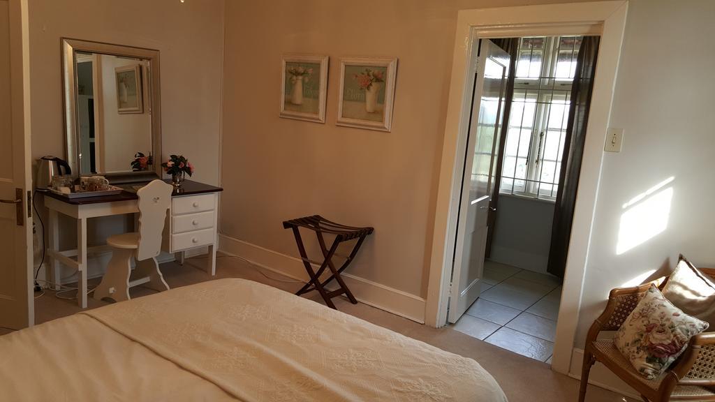 18 Pioneer Bnb Клоф Номер фото